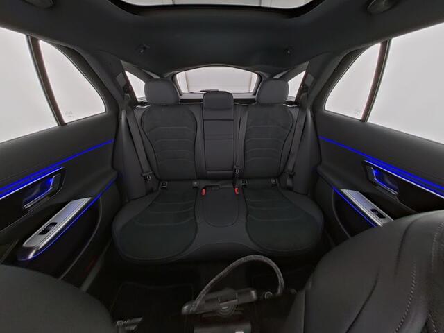 Mercedes-Benz E-estate 300 e AMG Plug-In Hybride AMG Line | Night Pakket | Trekhaak | MBUX Superscreen | Panorama Schuif-Kanteldak | 20 Inch AMG velgen | Inclusief 24 maanden MB Certified garantie voor Europa.