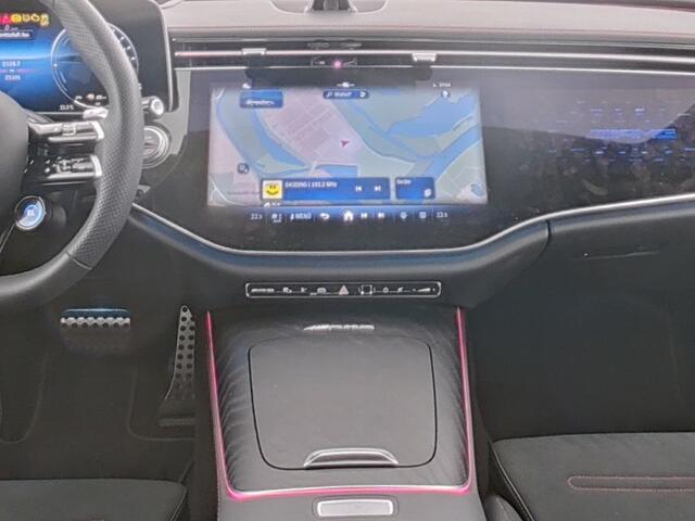 Mercedes-Benz E-estate Mercedes-AMG 53 4MATIC+ AMG DYNAMIC PLUS Paket | MBUX Superscreen | Burmester® | Head-up-Display | Trekhaak | Night Pakket 1+2. Inclusief 24 maanden MB Certified garantie voor Europa.