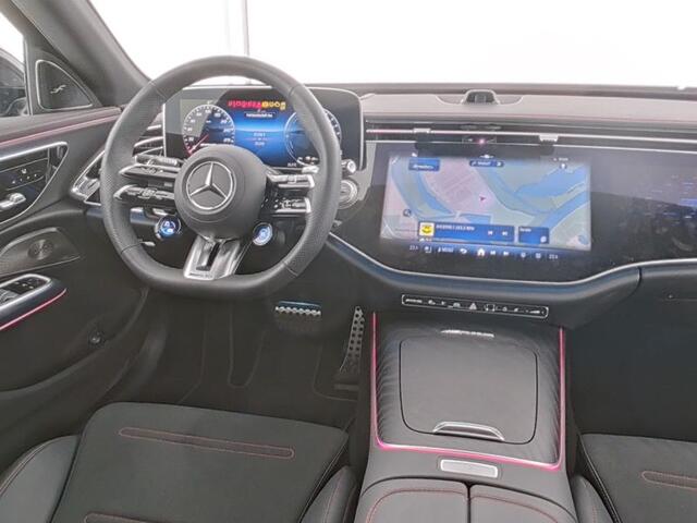 Mercedes-Benz E-estate Mercedes-AMG 53 4MATIC+ AMG DYNAMIC PLUS Paket | MBUX Superscreen | Burmester® | Head-up-Display | Trekhaak | Night Pakket 1+2. Inclusief 24 maanden MB Certified garantie voor Europa.