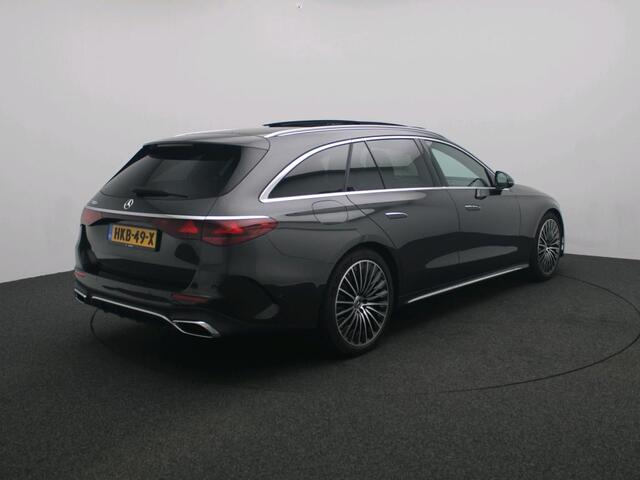 Mercedes-Benz E-estate 300 e Sport Edition AMG Line | Panorama Schuif-Kanteldak | 20 Inch AMG Velgen | Apple CarPlay | Distronic | Alarm Klasse 3 | DIGITAL Light. Inclusief 24 maanden MB Certified garantie voor Europa.