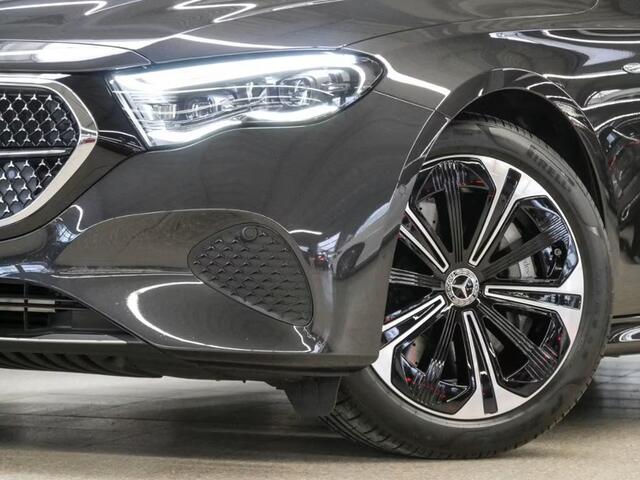 Mercedes-Benz E-estate 300 de Plug-In Hybrid Avantgarde Distronic Head-Up Trekhaak Memory LED 19 Inch