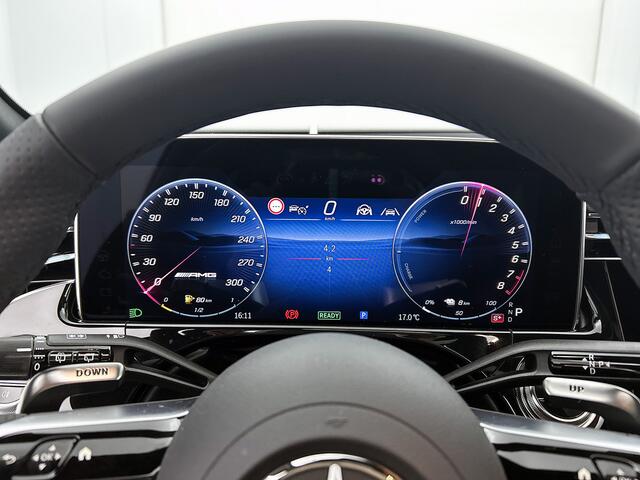 Mercedes-Benz E-estate AMG 53 4MATIC+ Night Edition | AMG DYNAMIC PLUS pakket | Multicontourstoelen voor | Trekhaak | Rijassistentiepakket Plus | 21 inch AMG velgen | Premium Plus pakket | Stoelverwarming achter | AIR BALANCE pakket | Warmtecomfort pakket |