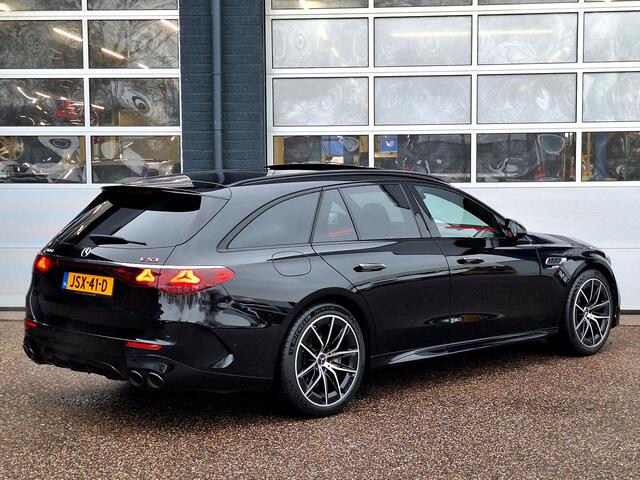 Mercedes-Benz E-estate AMG 53 HYBRID 4MATIC+ | Panoramadak | Burmester | Trekhaak | Massage stoelen incl. memory | Rijassistentiepakket | Superscreen | Head-up Display | DIGITAL LIGHT | Keyless-GO | Elektrische achterklep