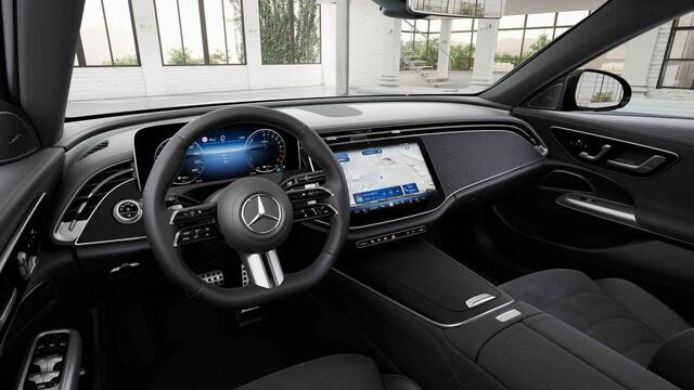 Mercedes-Benz E-estate 300 e AMG Line | Premium | Panoramadak | 20 inch | Trekhaak | Night pakket |