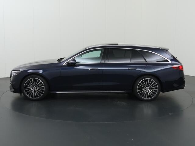 Mercedes-Benz E-estate 300e Sport Edition | Panoramaschuifdak | Trekhaak | 360° camera | DIGITAL Light | Superscreen | 20" AMG velgen | Stoelverwarming voor |