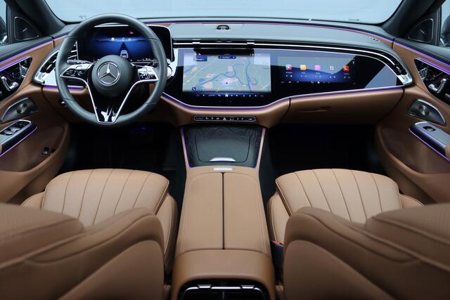Mercedes-Benz E-estate 300 e Exclusive Line Premium+ | Luchtvering | Hyperscreen | Distronic+ | Stoelventilatie | HUD | Zonnerollo's | 3D-Display | Digital Light | Trekhaak | Soft-Close | Burmester |
