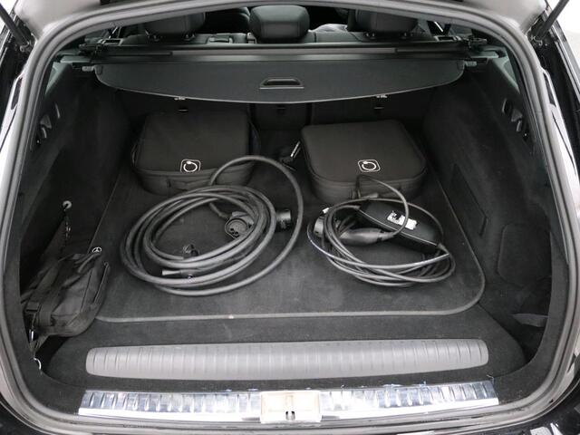 Mercedes-Benz E-estate 300 e Sport Edition AMG Line | Night Pakket | Panorama Schuif-Kanteldak | Lederen Bekleding | Diital Licht | Alarm | Stoelventilatie/- verwarming voor. Inclusief 24 maanden MB Certified garantie voor Europa.