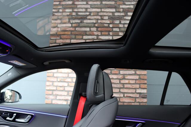 Mercedes-Benz E-estate AMG 53 4MATIC+ Premium+ | Hyperscreen | Achterasbesturing | Distronic+ | Stoelventilatie | Trekhaak | 3D-Display | Panoramadak | Digital Light | Burmester |