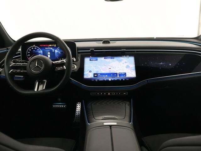 Mercedes-Benz E-estate 300 e AMG Line | Superscreen | Panoramadak | Burmester | Night pakket | Memory pakket | Winter pakket |