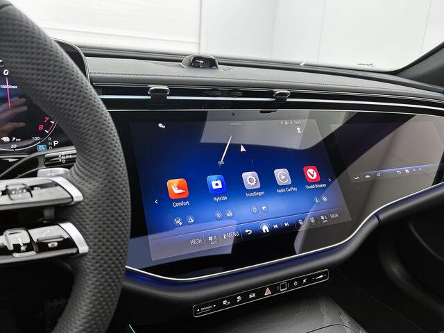 Mercedes-Benz E-estate 300 e Sport Edition | Premium pakket | Nightpakket | Rijassistentiepakket Plus | Trekhaak | 20 inch AMG velgen | Stoelventilatie voor | 360° camera | Burmester® 4D sound system | MBUX Superscreen | Augmented Reality navigatie |