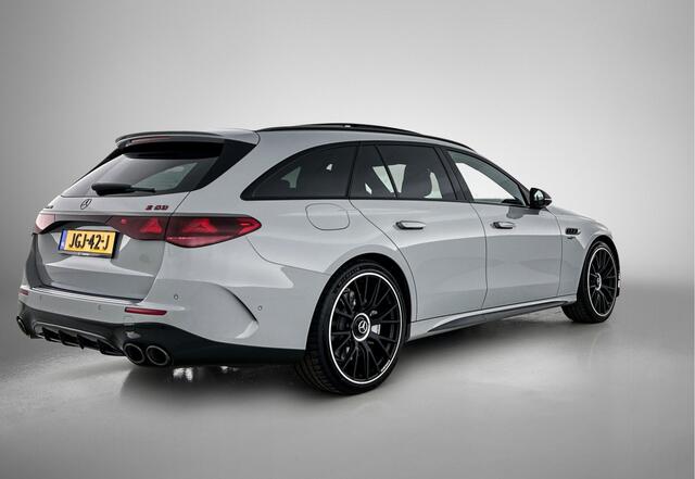 Mercedes-Benz E-estate Mercedes-AMG 53 4MATIC+ Night Pakket 1+2 | Panoramadak | 21 Inch AMG Velgen | Burmester® | Trekhaak | AMG Real Performance Sound. Inclusief 24 maanden MB Certified garantie voor Europa.