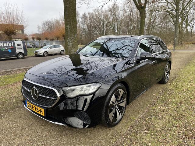 Mercedes-Benz E-estate 300 e Luxury Line | Sfeerverlichting | Stoelverwarming | | Apple carplay | Achteruitrijcamera |