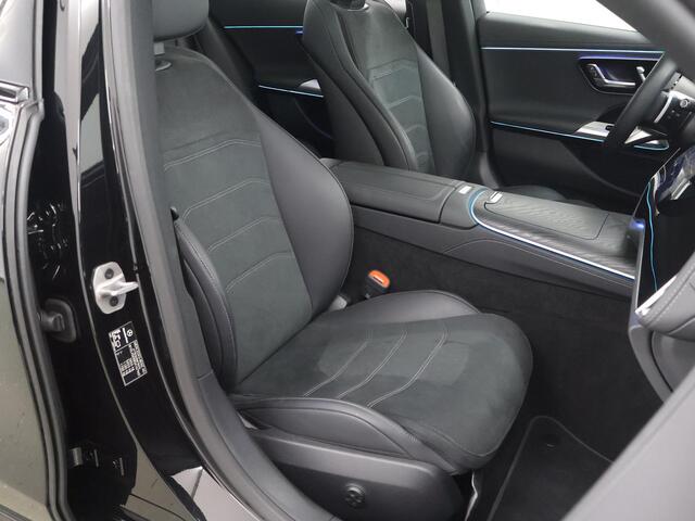 Mercedes-Benz E-estate 300 e AMG Line | Premium plus | Luchtvering | Superscreen | AMG | Night pakket | Winter pakket | Trekhaak | 20 inch |