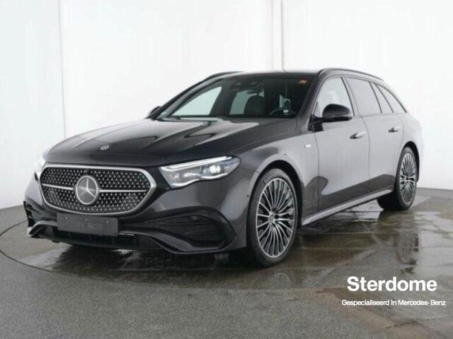 Mercedes-Benz E-estate 300 e Edition AMG Line l Airmatic l Panoramadak l 360 gr Camera l Distronic l MBUX l Burmester 4D l Winterpakket l Digital Light l Weklapbare Trekhaak l Keyless GO l Smartphone integratie l HUD l Stoelverwarming l Augmented Reality l Memory pakket l Sfeer