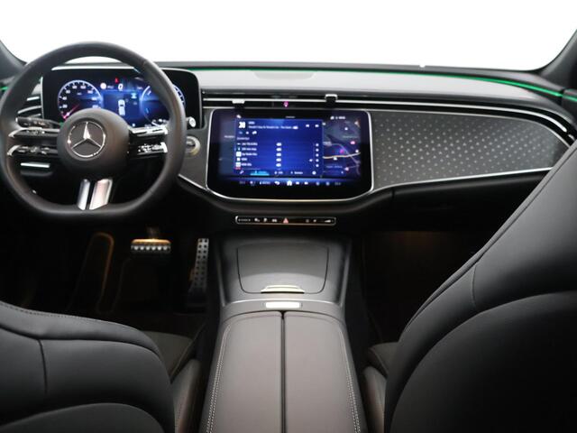 Mercedes-Benz E-estate 300 e AMG Line | Night | Panoramadak | Premium | Rij assistentiepakket plus | Burmester | 20 inch | Trekhaak |