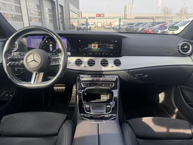Mercedes-Benz E-estate 300 e AMG Line Panoramadak | Camera | trekhaak
