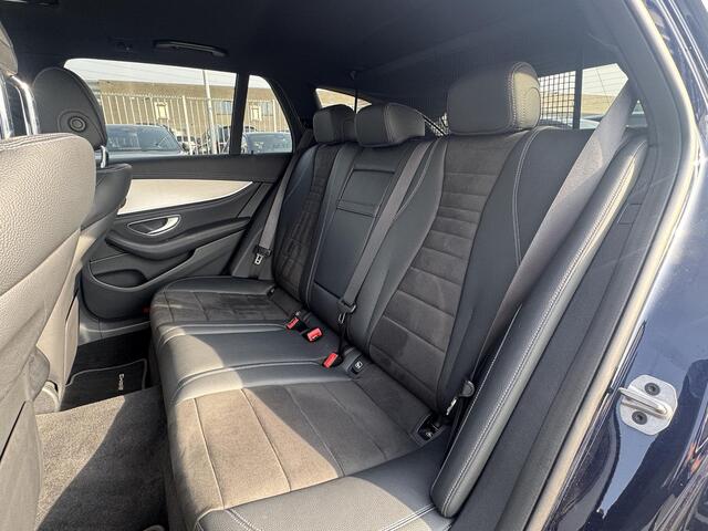 Mercedes-Benz E-estate 300 e AMG Line Panoramadak | Camera | trekhaak