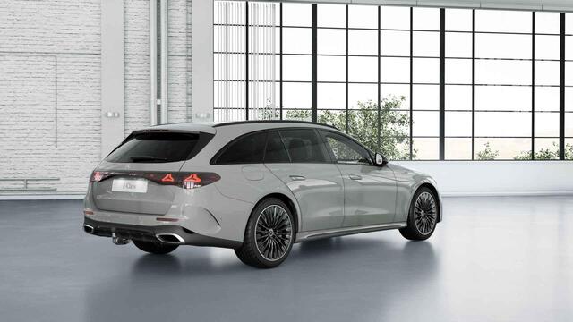 Mercedes-Benz E-estate 300 e AMG Line | Premium pakket | Rij assistentie | Panoramadak | 20 inch | Trekhaak | Night pakket | Winter pakket |