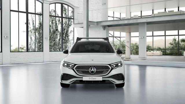 Mercedes-Benz E-estate 300 e AMG Line | Premium Plus | Superscreen | Trekhaak | Panoramadak | Night pakket | Head up display | Winter pakket |