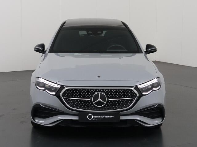 Mercedes-Benz E-estate 300 de Business Solution AMG | Superscreen | Head up display | Panoramadak | Trekhaak | Digital light | Memory | 360 camera |