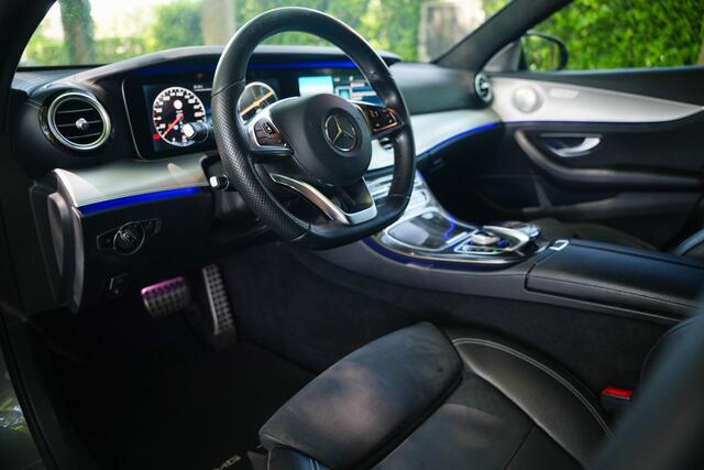 Mercedes-Benz E-estate 200 184 pk Prestige Plus AMG-line / Burmester/ Keyless/ Widescreen/ Bi-LED/ Camera/ Sfeer.Verl/ Elek.Achterklep/ Trekhaak/ 19''LMV