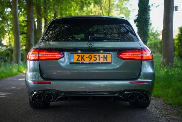 Mercedes-Benz E-estate 200 184 pk Prestige Plus AMG-line / Burmester/ Keyless/ Widescreen/ Bi-LED/ Camera/ Sfeer.Verl/ Elek.Achterklep/ Trekhaak/ 19''LMV