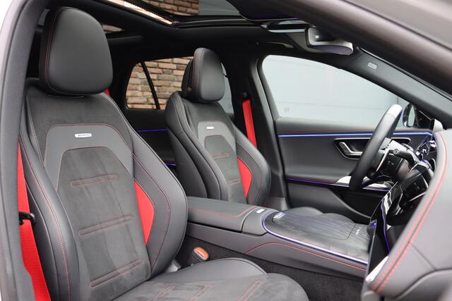 Mercedes-Benz E-estate AMG 53 4MATIC+ Premium+ | 585pk | Hyperscreen | Achterasbesturing | Distronic+ | Trekhaak | 3D-Display | Panoramadak | Digital Light | Burmester | HUD |