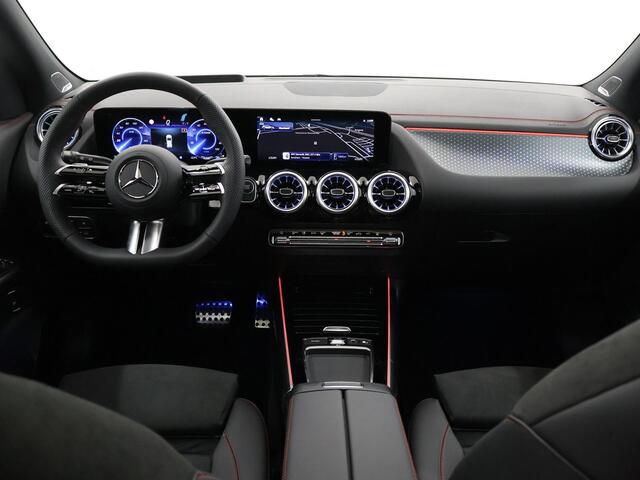 Mercedes-Benz EQA 250+ AMG Line | Premium Pakket | Trekhaak |
