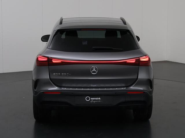 Mercedes-Benz EQA 250+ AMG Line 250+ AMG Line 71 kWh Wegklapbare trekhaak | Panoramadak | Night pakket | Memory stoelen