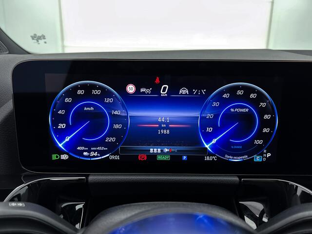 Mercedes-Benz EQA 350 4M Luxury Line 71 kWh Pano, 20" ELECT. NOG