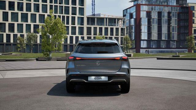 Mercedes-Benz EQA 250+ Business Solution AMG Panorama dak