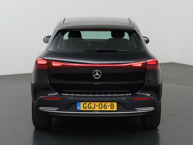 Mercedes-Benz EQA 250+ Essential Line 71 kWh | Achteruitrijcamera | Sfeerverlichting | Stoelverwarming |