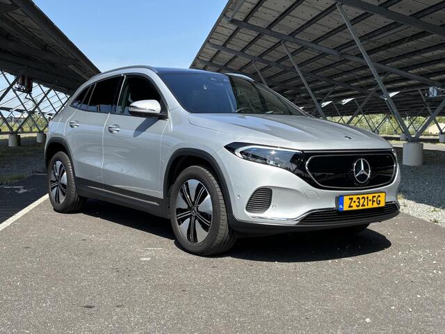 Mercedes-Benz EQA 250+ Business Edition 71 kWh | Panoramadak | Memory | Sfeerverlichting | Keyless | 360 graden camera |