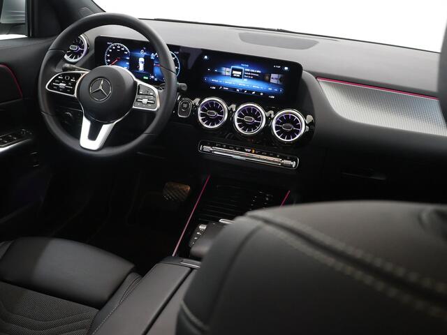 Mercedes-Benz EQA 250+ Business Edition 71 kWh | Panoramadak | Keyless | Memory | 360 graden camera | Stoelverwarming | Sfeerverlichting |