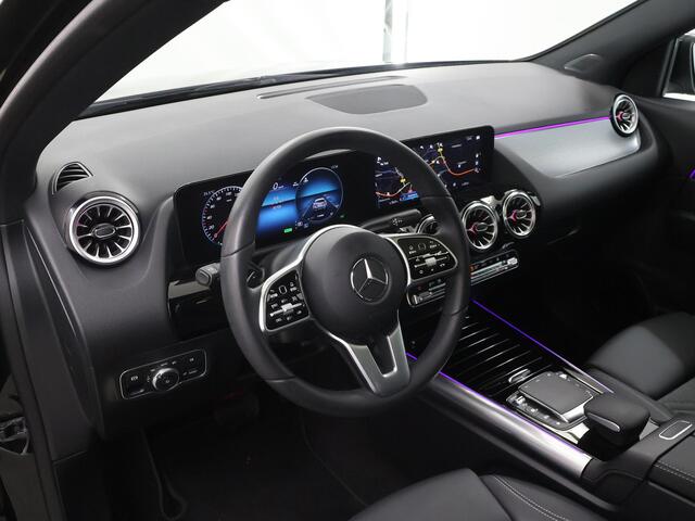 Mercedes-Benz EQA 250+ Business Edition 71 kWh | Panoramadak | Memory | Stoelverwarming | 360 graden camera |Keyless go
