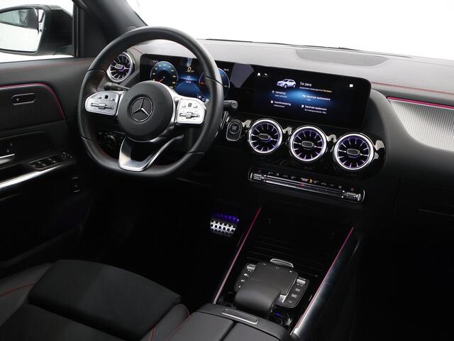Mercedes-Benz EQA 250 AMG Line 67 kWh | Rijassistentiepakket | Premium Pakket | Trekhaak | 360 graden camera | Stoelverwarming |