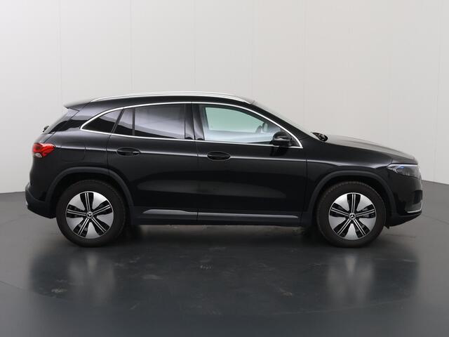 Mercedes-Benz EQA 250 Luxury Line 67 kWh | Getint glas | Widescreen | Sfeerverlichting |