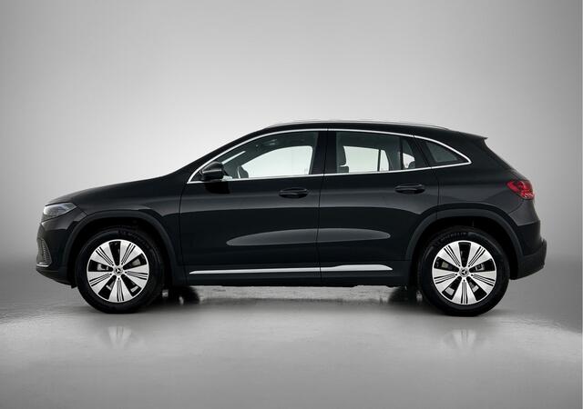 Mercedes-Benz EQA 250+ Business Solution 71 kWh | Parkeerpakket met achteruitrijcamera | EASY PACK achterklep | Licht- en zicht pakket | Extra USB-poorten | Stoelverwarming voor | Sfeerverlichting | Zitcomfortpakket |