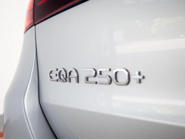 Mercedes-Benz EQA 250+ Business Line LIMITED