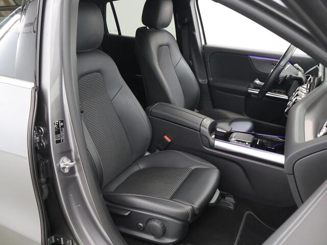 Mercedes-Benz EQA 250 Business Solution Luxury 67 kWh | Sfeerverlichting | Stoelverwarming | Achteruitrijcamera |