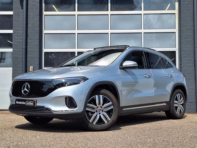 Mercedes-Benz EQA 250+ Luxury | Panoramadak | Trekhaak | 360° Camera | Winter Pakket | Elektrisch Verstelbare Stoelen + Memory | Sierdelen Lindenhout Zwart | Dodehoekassistent | Apple CarPlay | Android Auto | Stoelverwarming | Stuurverwarming | Sfeerverlichting