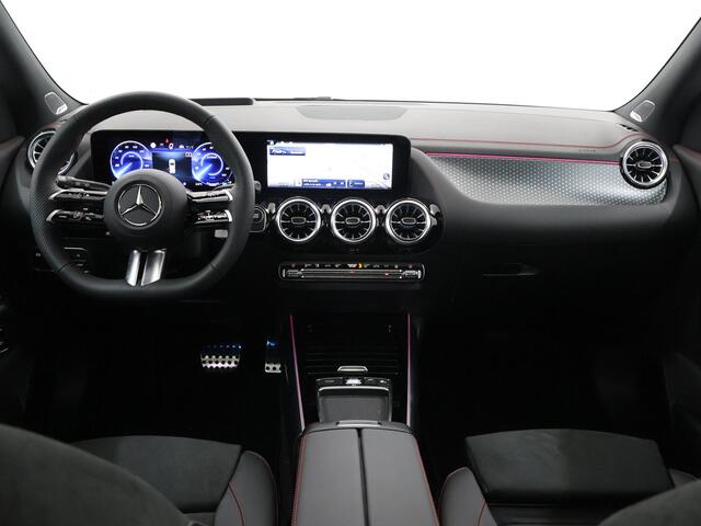 Mercedes-Benz EQA 250+ Business Solution AMG 71 kWh | Panoramaschuifdak | Head-up display | Nightpakket | Winter Pakket | Burmester |