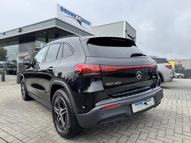 Mercedes-Benz EQA 300 4MATIC AMG Line 67 kWh Night | Keyless | Elekt. Klep
