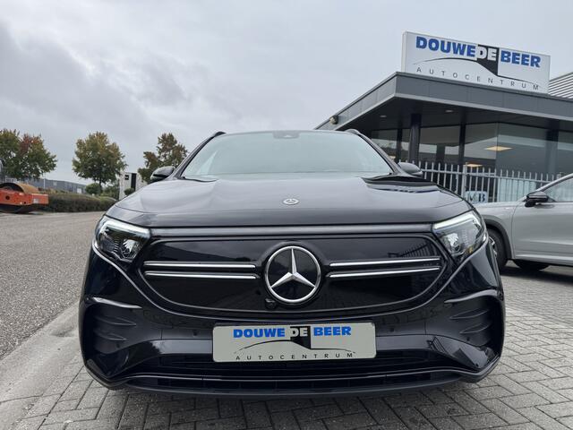 Mercedes-Benz EQA 300 4MATIC AMG Line 67 kWh Night | Keyless | Elekt. Klep