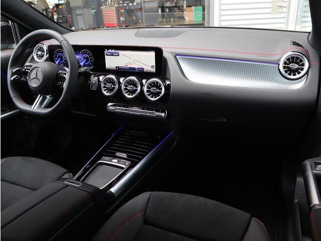 Mercedes-Benz EQA 250+ AMG Line 71 kWh