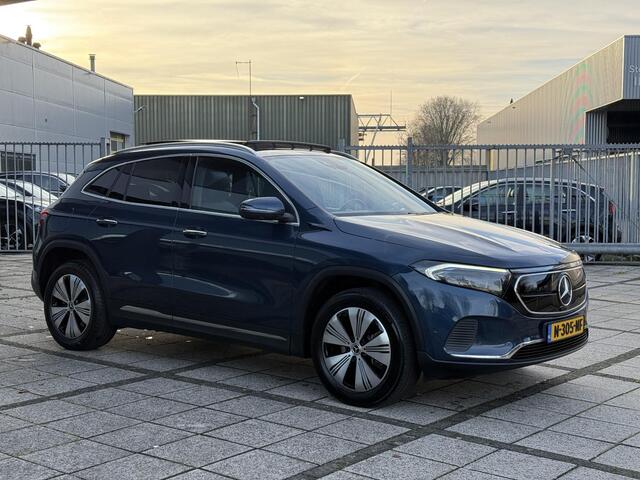 Mercedes-Benz EQA 250 Business Sol. Luxury 67 kWh | Panorama | Memory | Sfeer Verlichting | 360 Camera |