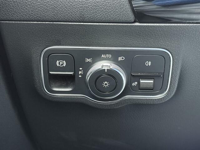 Mercedes-Benz EQA BJR 2021 250 191 PK Business Solution Luxury 67 kWh LEER | STOELVERWARMING | CAMERA | AMBIANCE | CLIMA