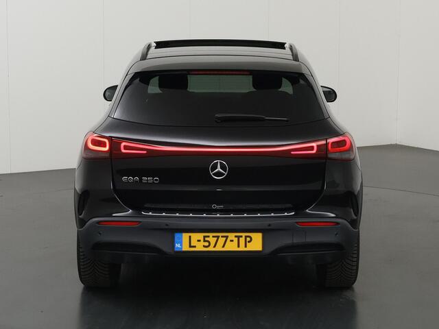 Mercedes-Benz EQA 250 Business Solution AMG 67 kWh | Panoramadak | Night | Memory | Stoelverwarming | Sfeerverlichting |