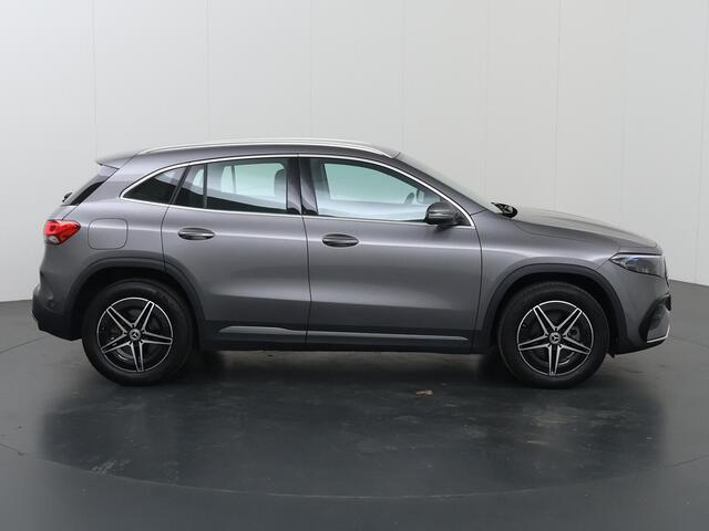 Mercedes-Benz EQA 250 67 kWh | AMG | Stoelverwarming | Sfeerverlichting | Achteruitrijcamera |