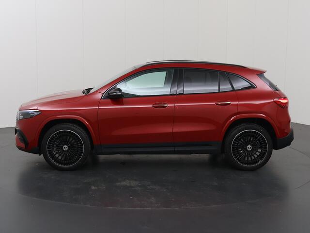 Mercedes-Benz EQA 250+ Business Solution AMG 71 kWh | Panoramaschuifdak | Night | Dodehoekassistent | Head-up | Burmester | Winterpakket |
